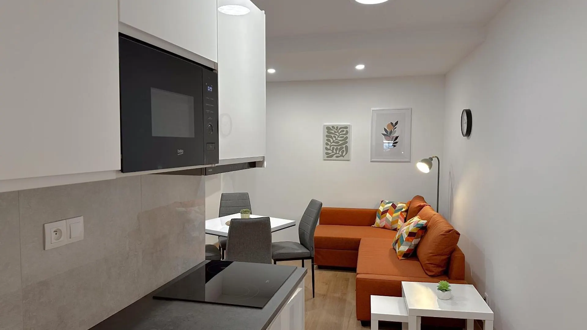 Krakovka Residence 4*, Прага Чехия