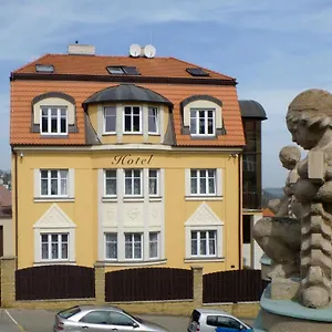Garni Rambousek *** Praha